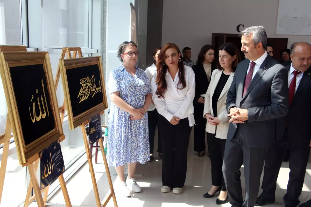 Edirne’de Balkan ülkelerinden 400 öğrenciyle ‘Öğrenci Yaz Kampı’ başladı