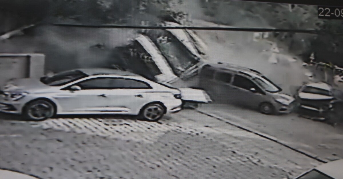 Hafriyat kamyonu dehşeti: 9 aracı kağıt gibi ezdi