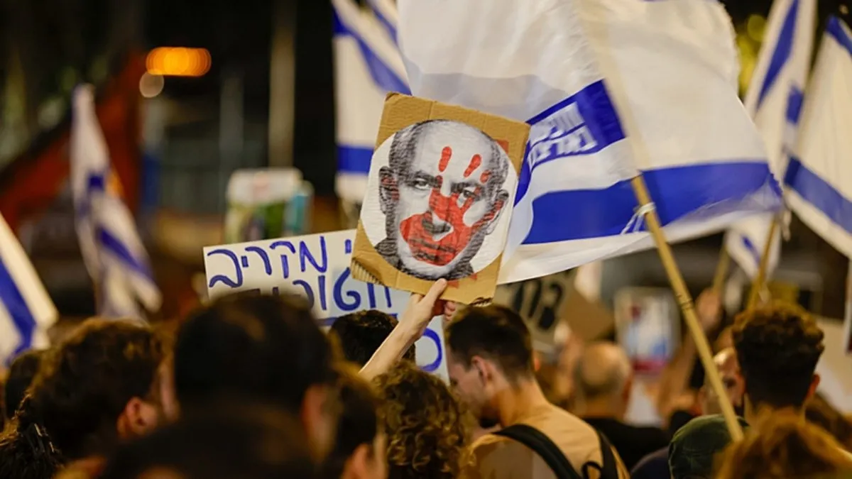 İsrailliler sokaklara indi! Savunma Bakanlığı yakınında protesto