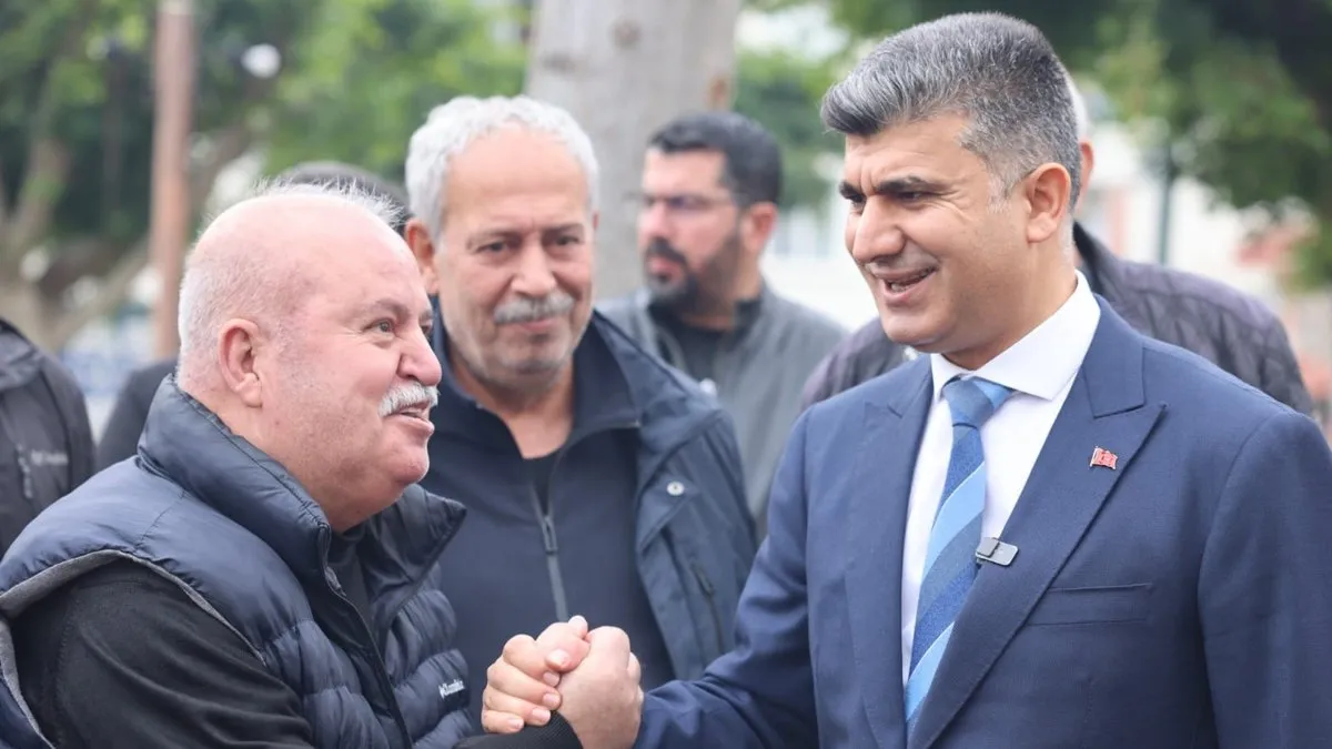 Başkan Vekili Şener’e muhtar ve vatandaşlardan yoğun ilgi!