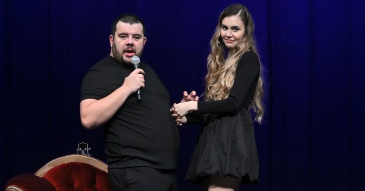 Berfu Yenenler: Sahneye çıkıp güldürecek gücümüz yok